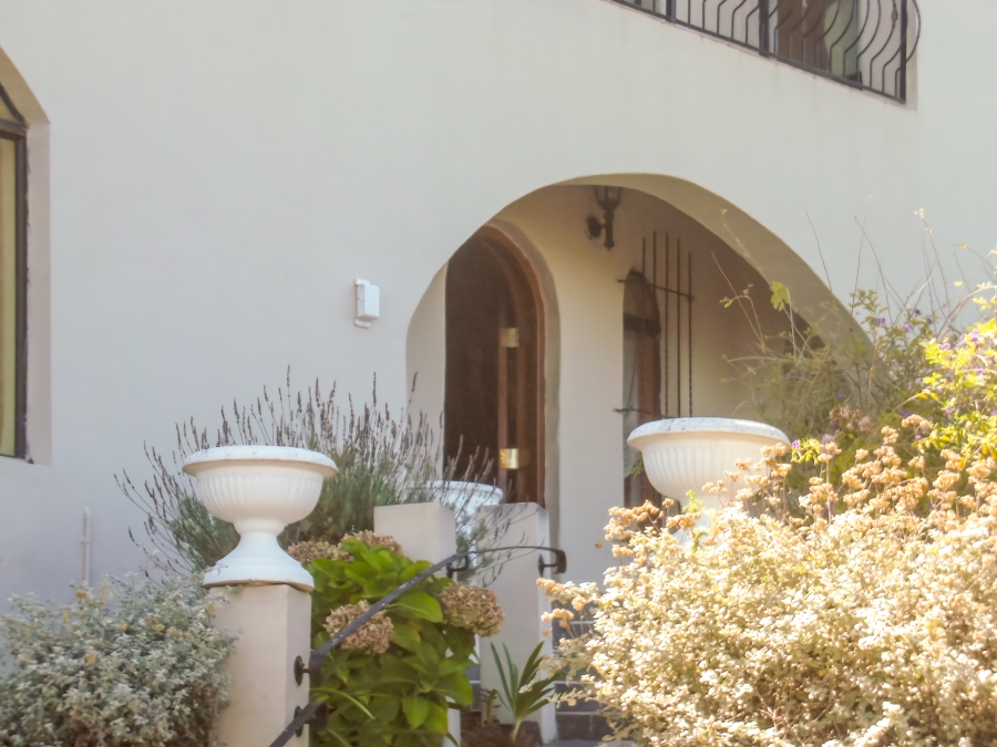 5 Bedroom Property for Sale in Old Place Western Cape